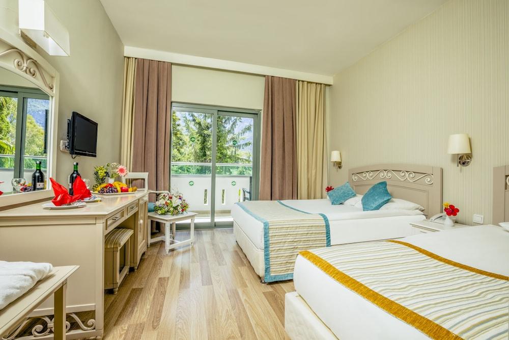 Greenwood Kemer Resort Екстериор снимка