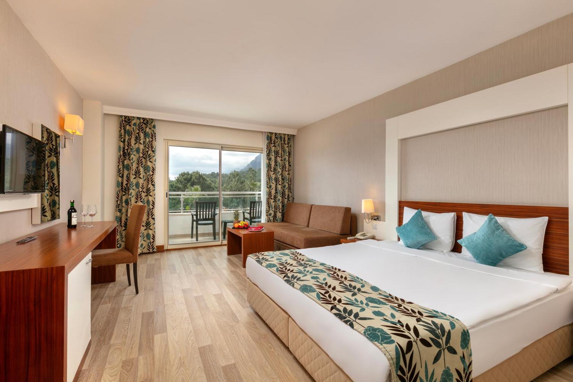 Greenwood Kemer Resort Екстериор снимка